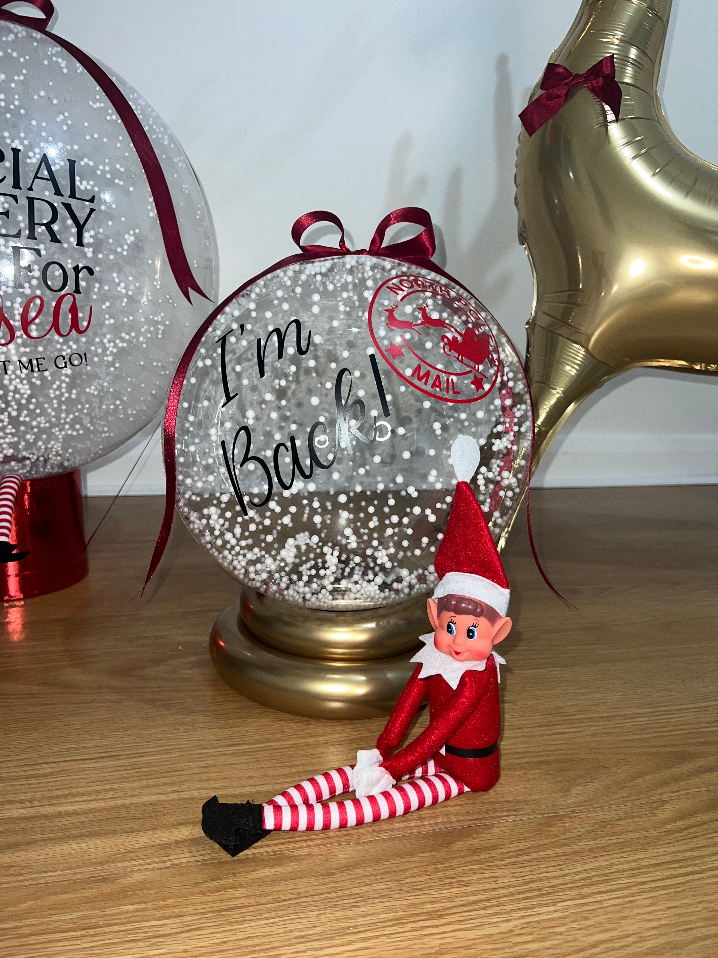 Elf Arrival Snow Globe